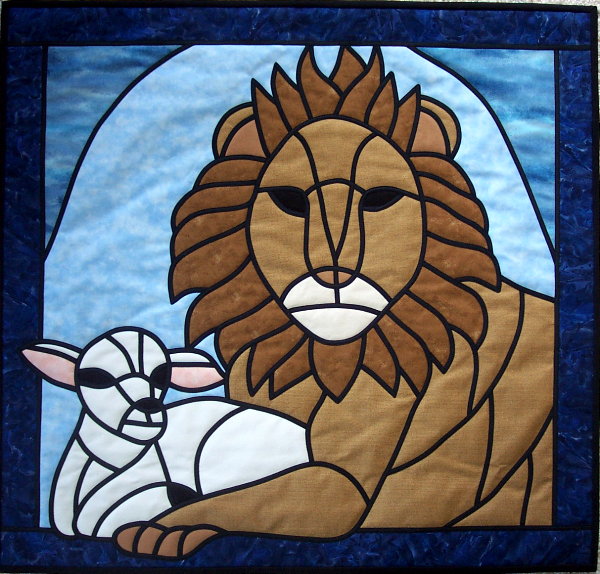 lion-lamb-stained-glass-quilt-pattern